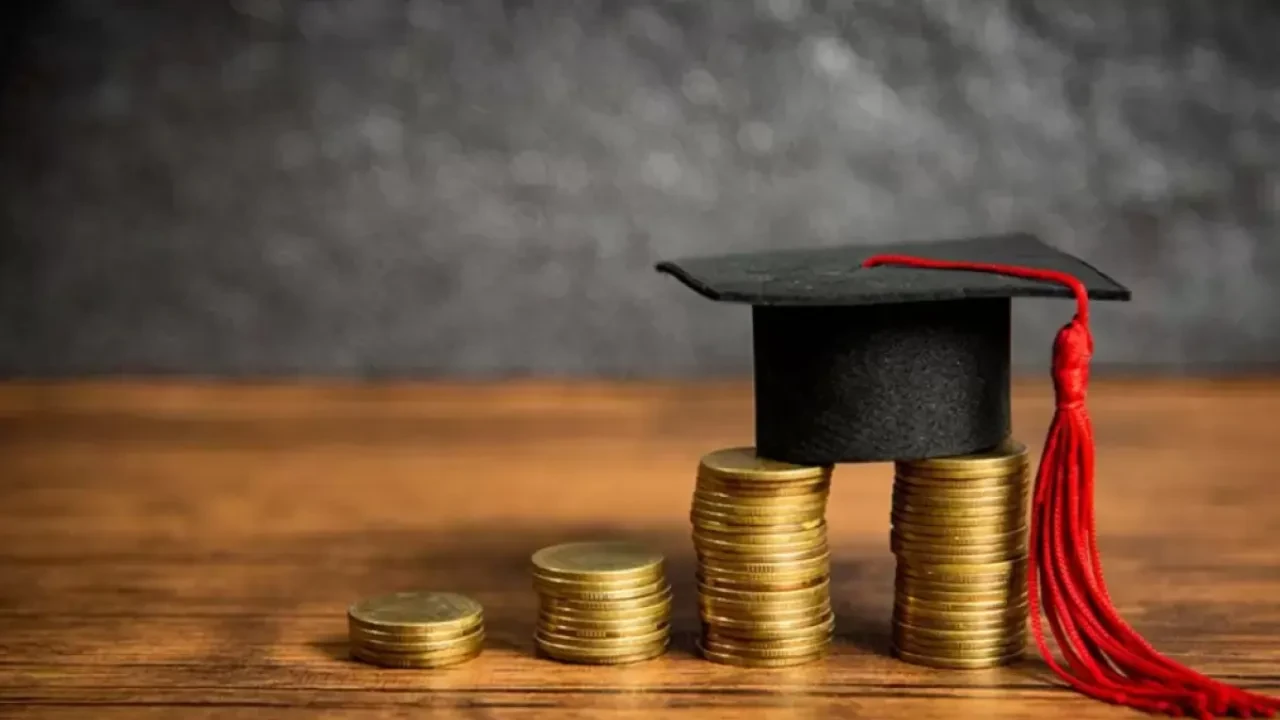 49 млн на «мертвых душах»: в ЗКО задержан директор колледжа