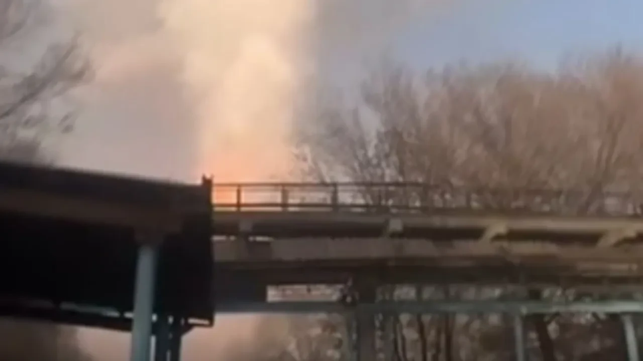 В Таразе произошел взрыв на фосфорном заводе