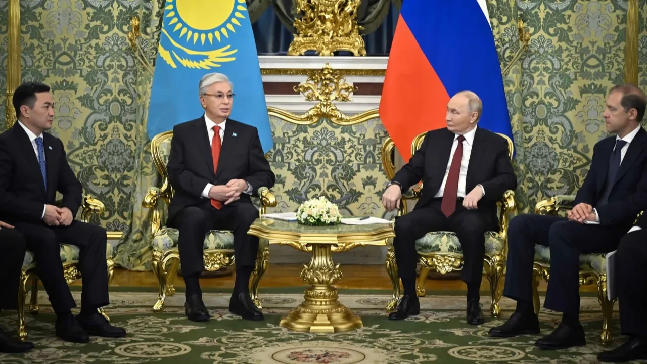 Тоқаев пен Путин Мәскеуде келіссөз жүргізді: Президенттер не айтты?