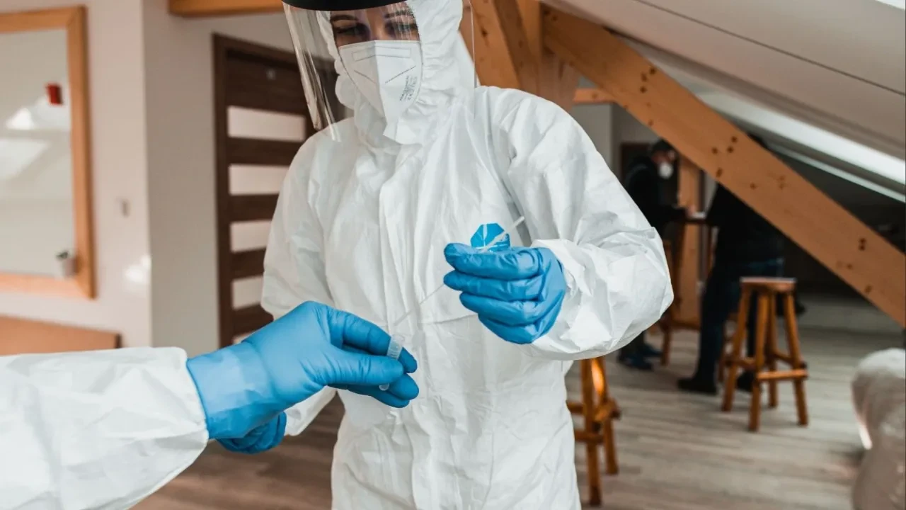 "Вирус тарап жатыр": Қазақстанға эпидемиологиялық қауіп төніп тұр ма? (ВИДЕО)