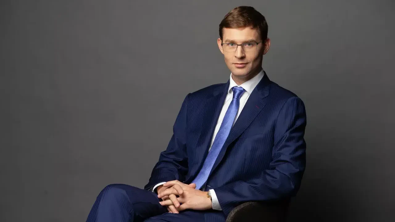 Что будет выгоднее в 2026 году – доллар или тенге? прогноз Турлова