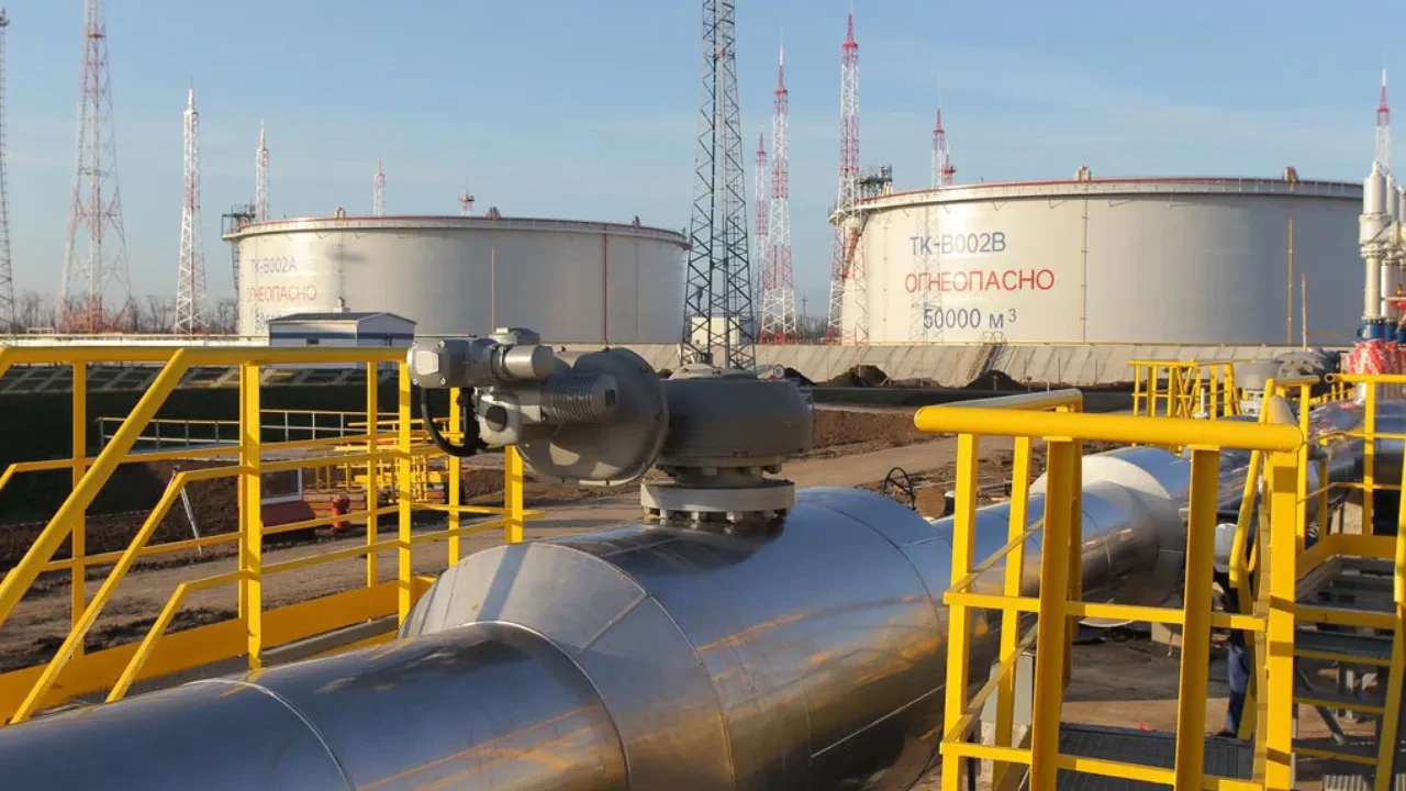 «Это уже государственная измена»: депутат потребовал проверить публикации о КТК