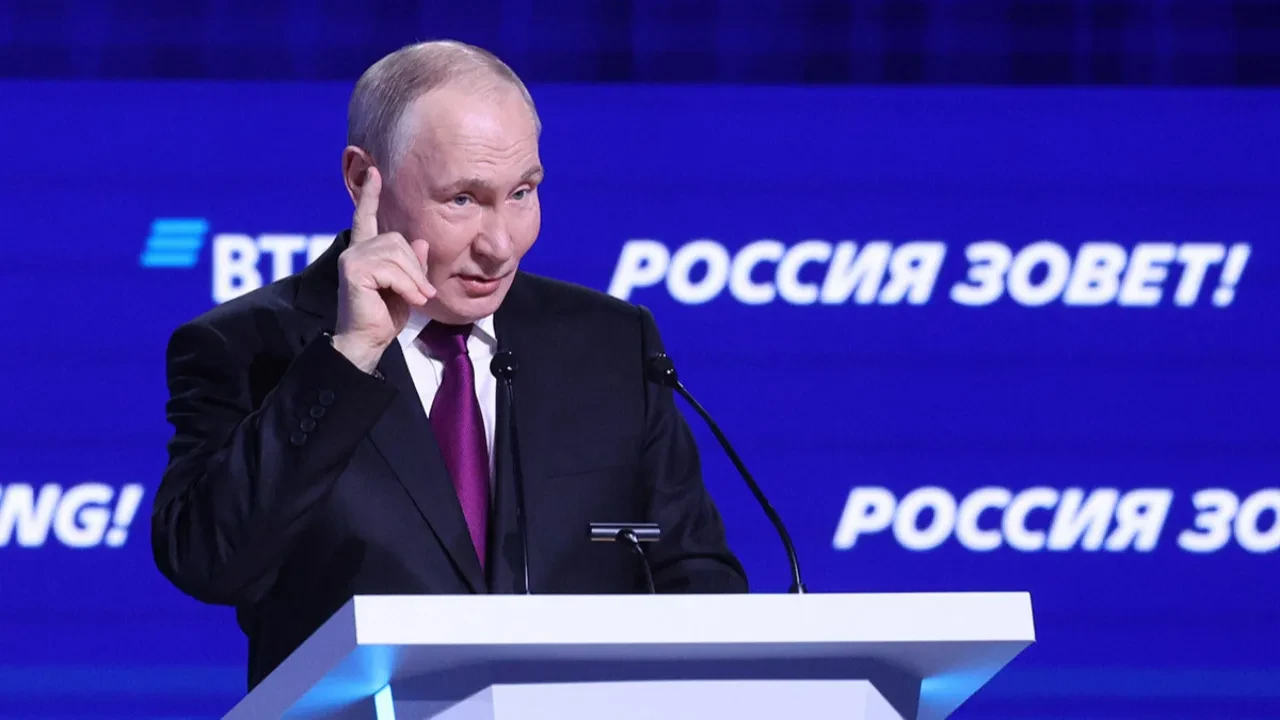 «Если Европа решит начать войну, мы готовы прямо сейчас»: Путин о рисках вооруженного конфликта