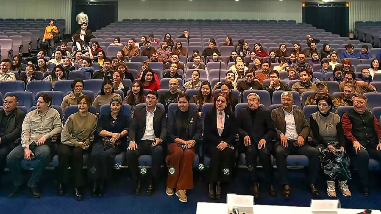 Бибигуль Жексенбай: Поддержка культуры - один из приоритетов парламентской работы