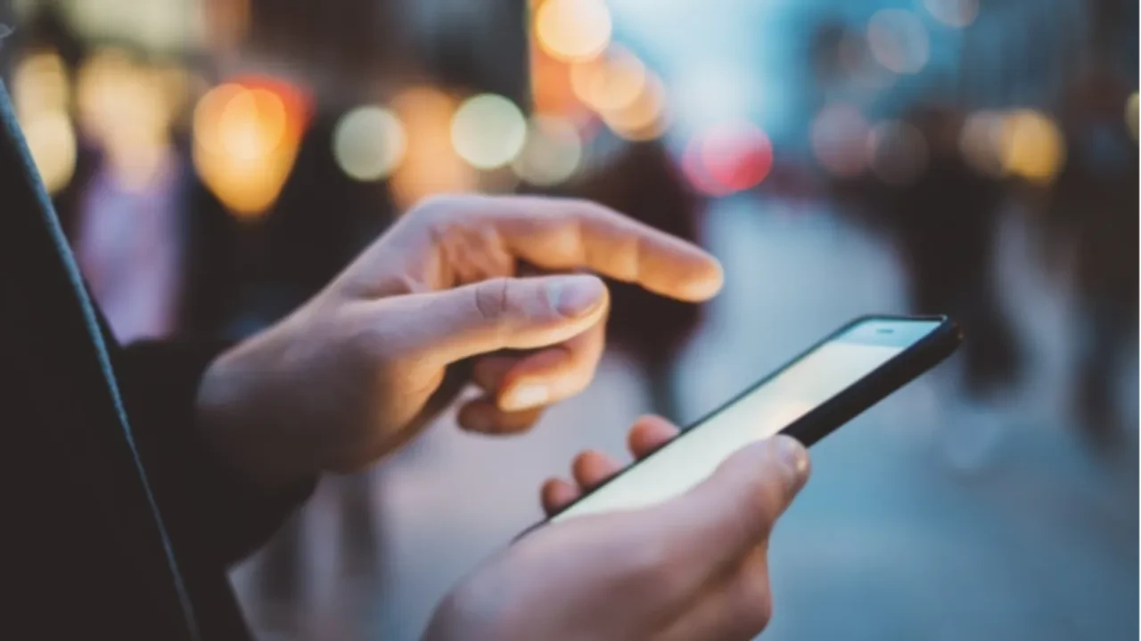 Мобильные переводы свыше миллиона тенге будут проверять