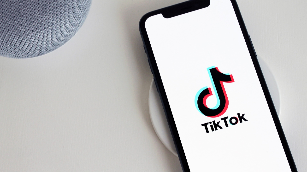 TikTok Signs Agreement with Investors to Continue Operations in the US