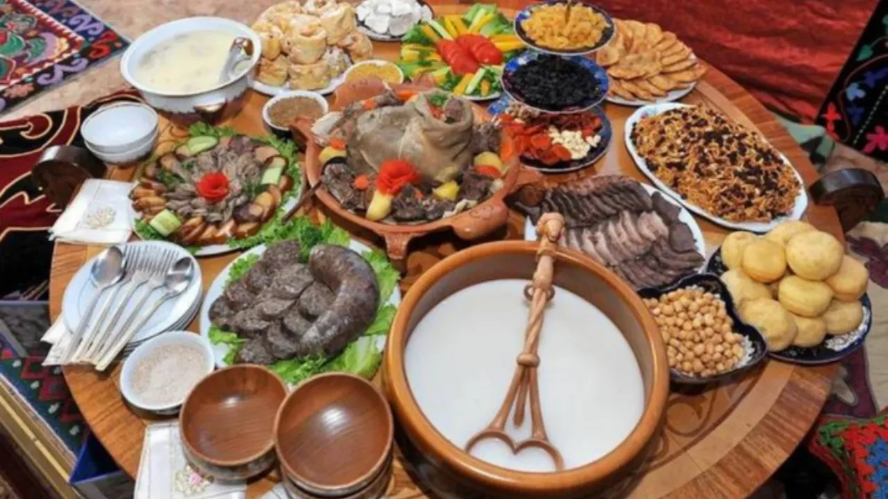 Названы лучшие кухни мира: какое место досталось Казахстану