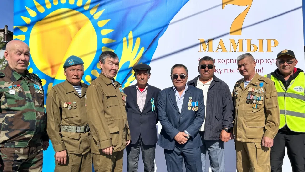 Служили с честью, трудятся с достоинством