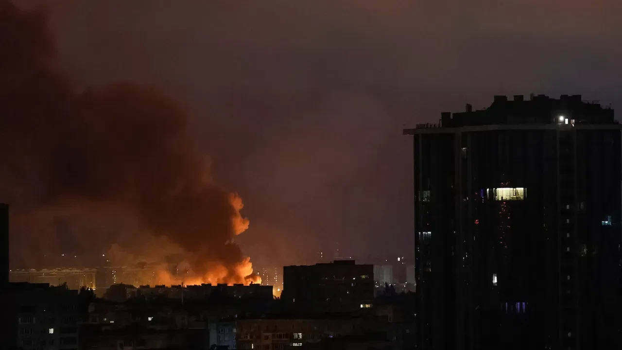 Киевтегі қанды таң: ресейлік шабуыл 6 жасар баланың өмірін қиды
