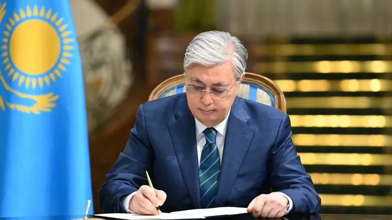 Тоқаев жаңа Салық кодексіне қол қойды