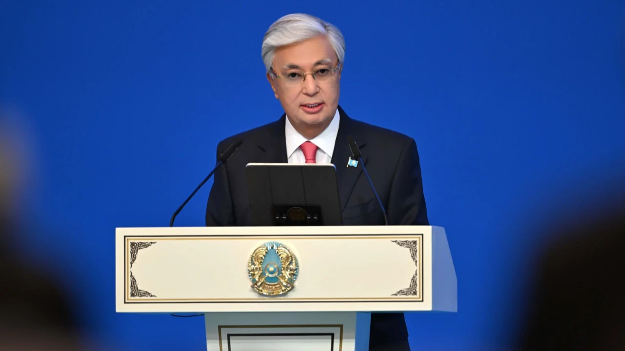 Өркениетті ел боламыз десек, ұстаздарға барынша жағдай жасауымыз керек - Тоқаев