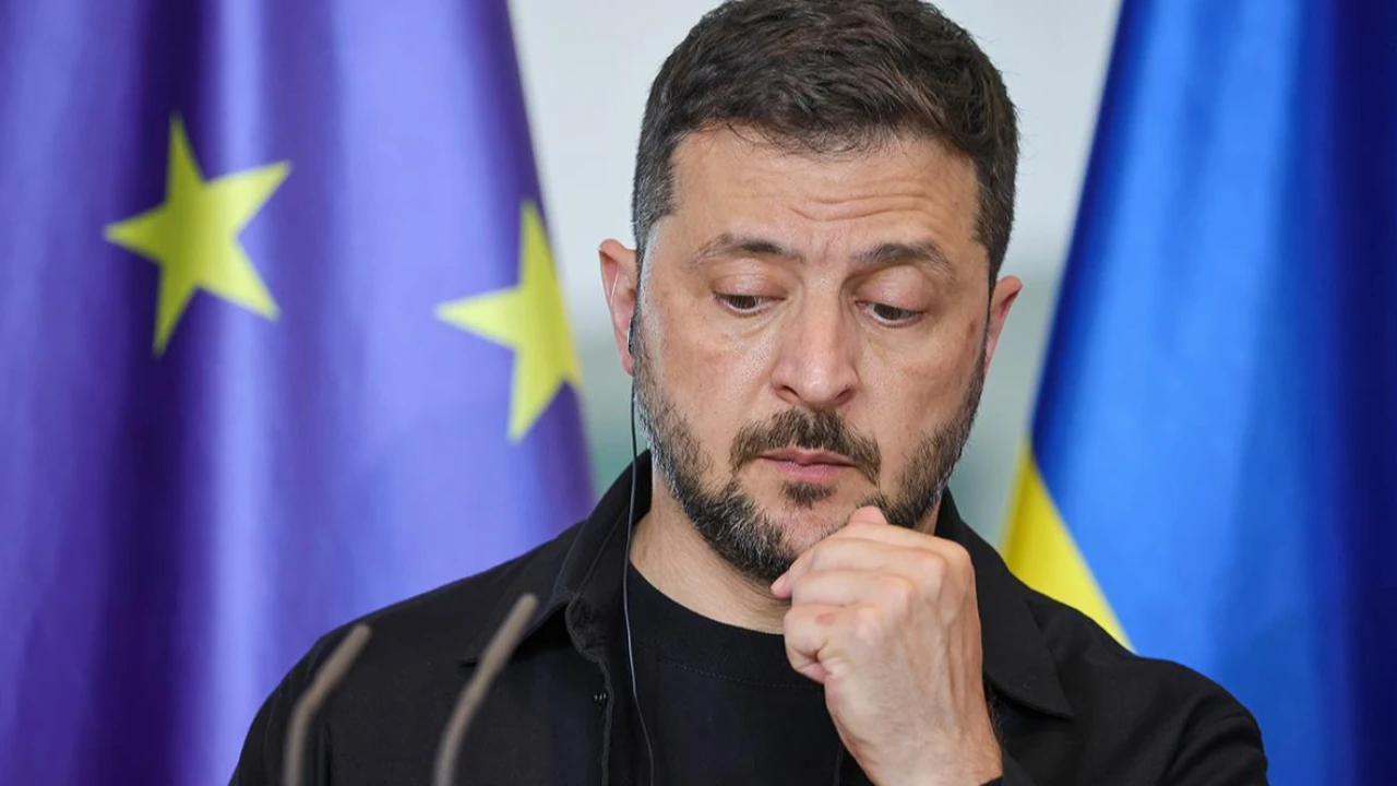 Зеленский Путиннің Мәскеуге шақырғанына жауап берді