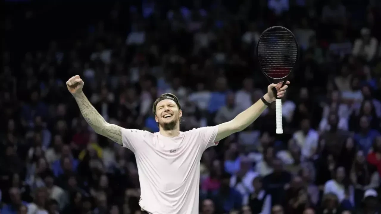 Александр Бублик әлемнің үздік 10 теннисшісінің қатарына кірді