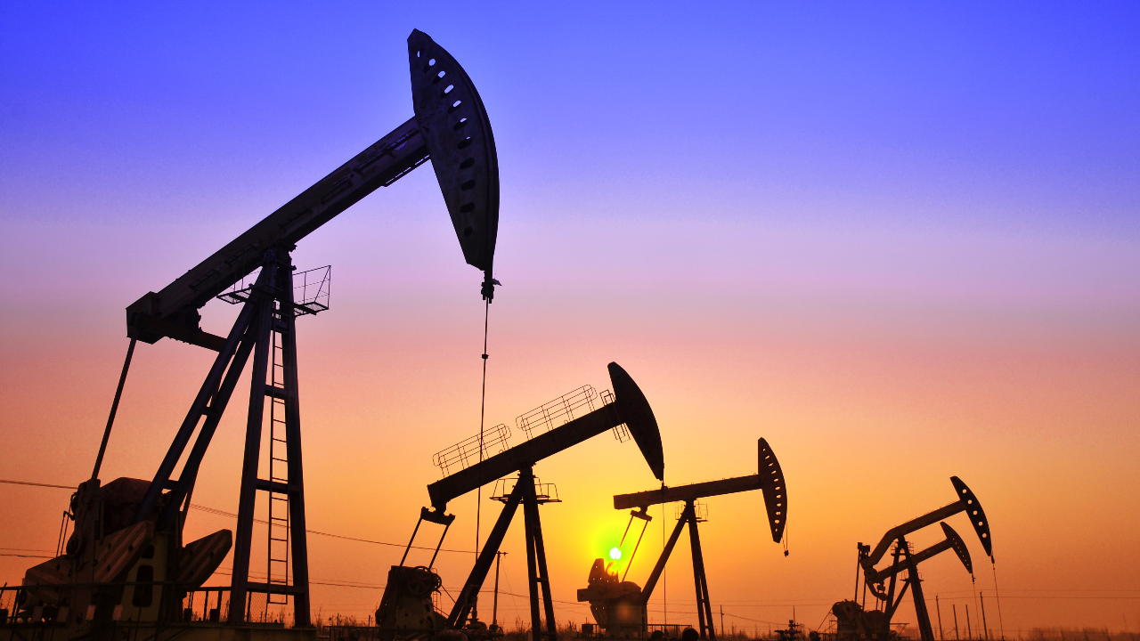 Kazakh Oil Rerouted: 300,000 Tons of Raw Materials Directed to Europe and Asia