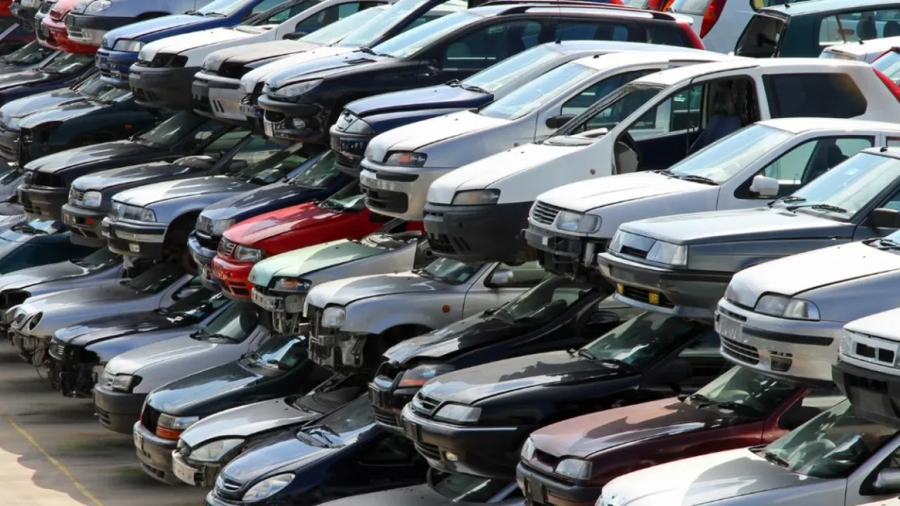 Ресей мен Беларусьтен келетін көліктерге утильалым қымбаттайды