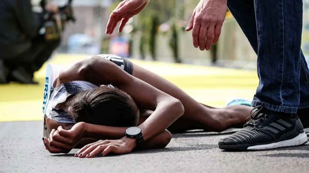 Қосшыдағы спорт кешенінде жаттығу кезінде 10 жасар қыз қайтыс болды