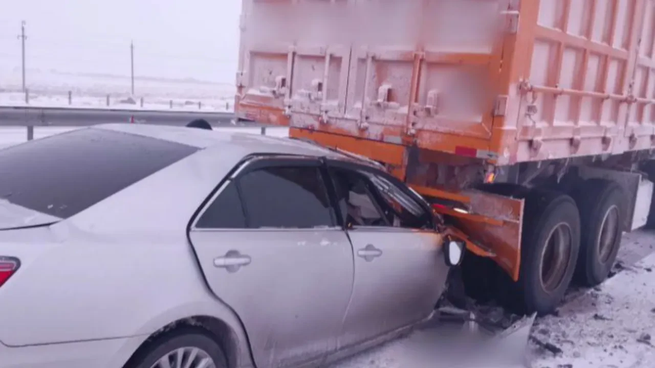 Столкновение на трассе Павлодар–Кызылорда унесло жизни двух человек