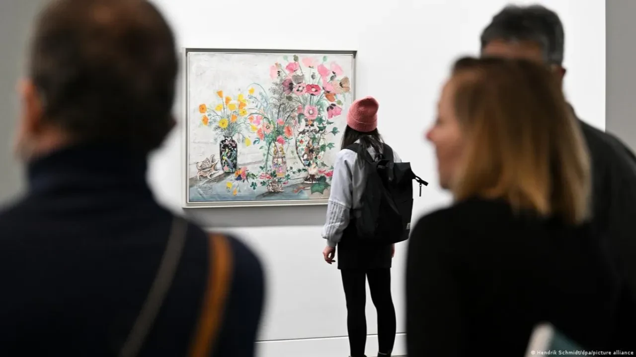 Табысы төмендерге арналған абонементтер: қолдау ма, әлде қорлау ма