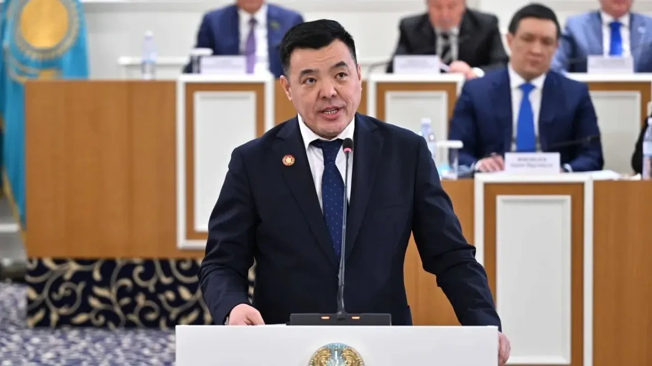 Мәди Мырзағараев соттың санкциясынсыз ұстау мерзімін 72 сағаттан 48 сағатқа дейін қысқартуды ұсынды