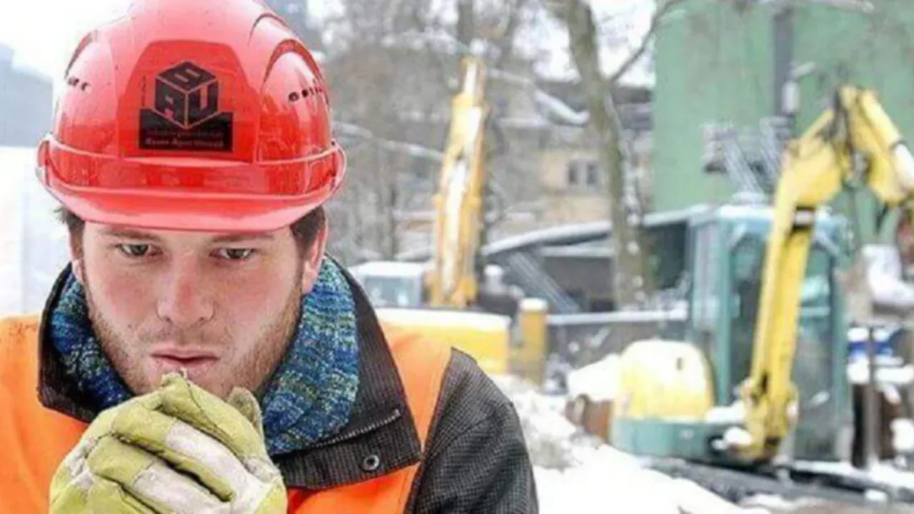 Аяз күшейді: кімдерге қашықтан жұмыс, ақылы үзіліс және қысқартылған жұмыс күні қарастырылған