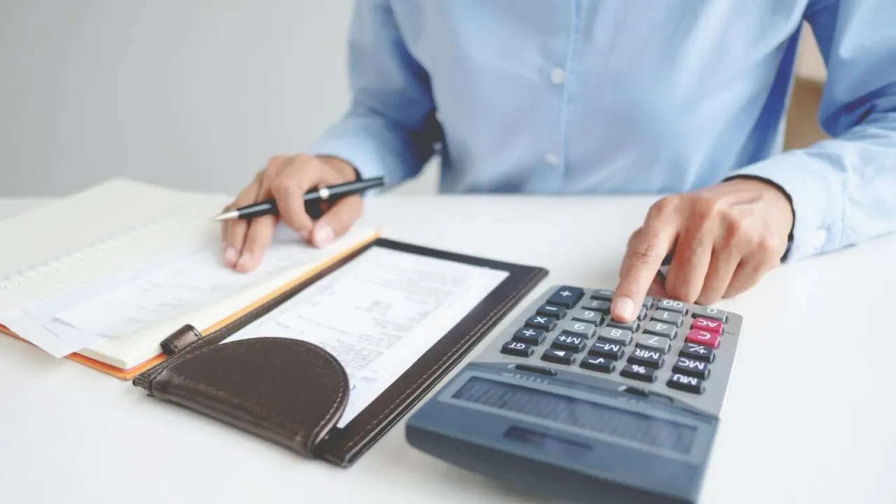 Почему не все чиновники опубликовали декларации о доходах