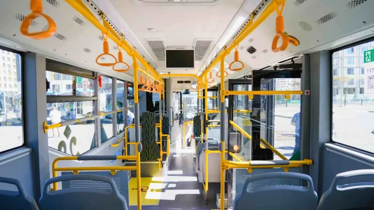 Астанада автобус жолақысы 150 теңгеге дейін өсті