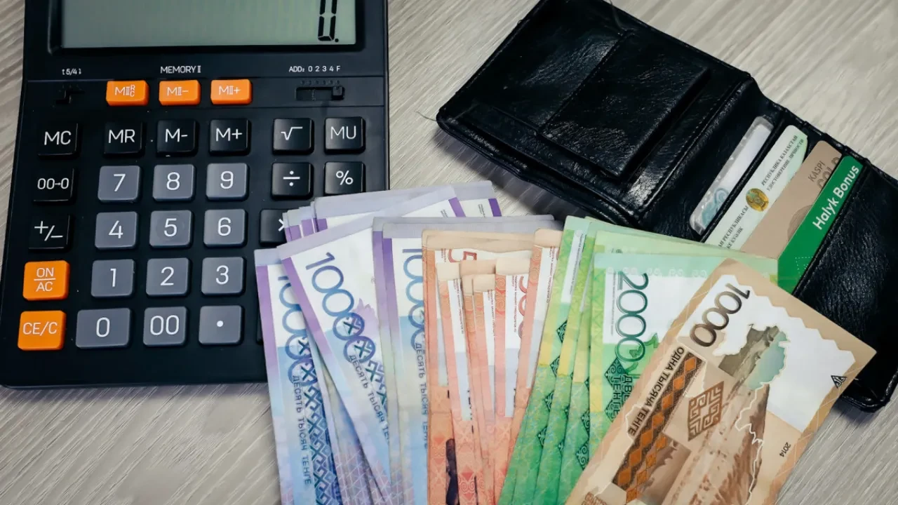 Қанша қазақстандық зейнетақы жинағын жеке басқарушыларға сеніп тапсырды?