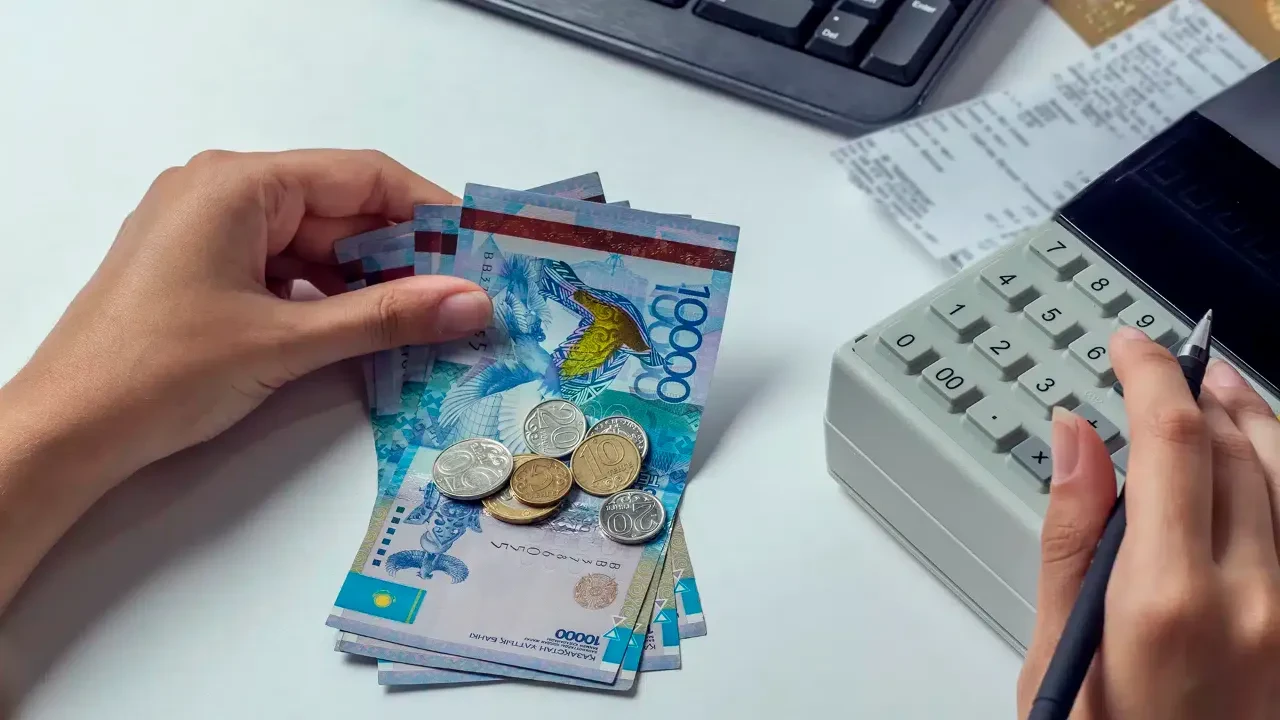 Қазақстанда ең төменгі жалақы 110 мың теңгеге дейін өседі