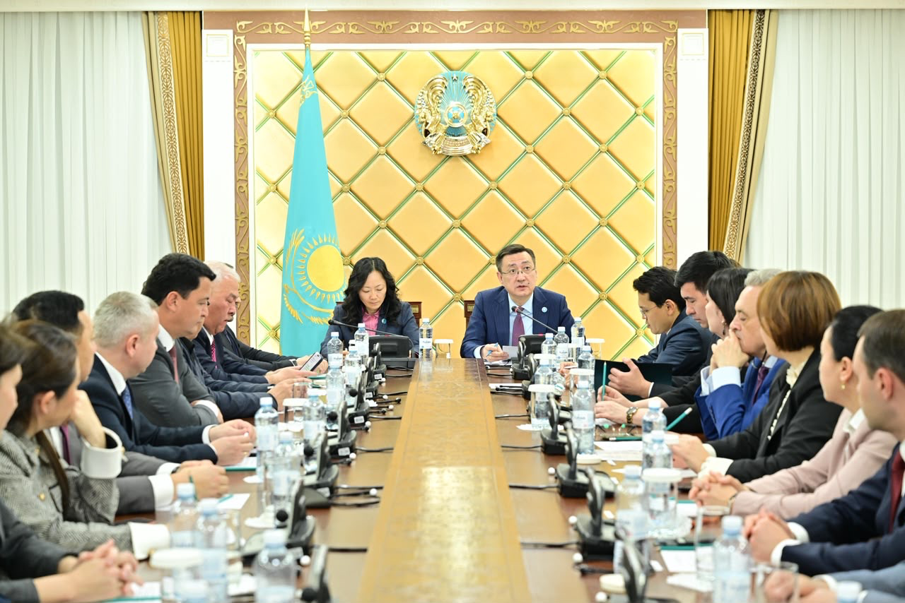 Public Initiatives Development Committee Under the People's Assembly of Kazakhstan Holds Inaugural Meeting