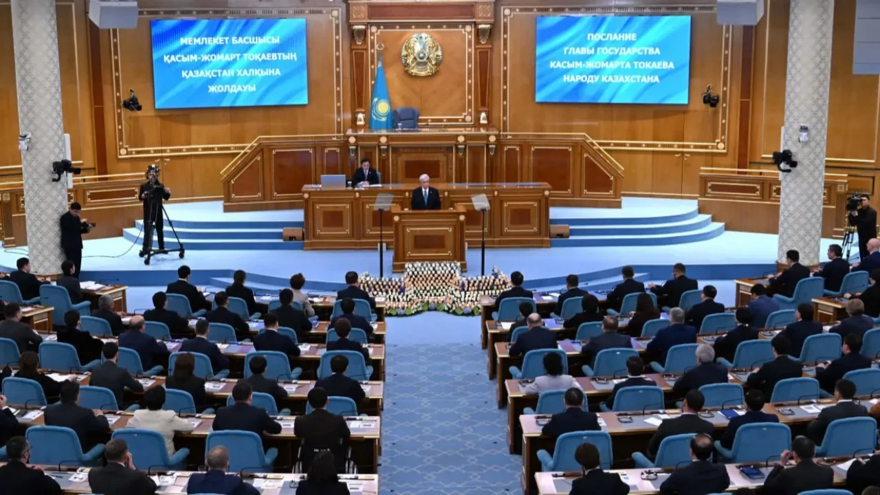 Тоқаев: Ұлттық қордан 6,5 трлн теңге бөлінеді