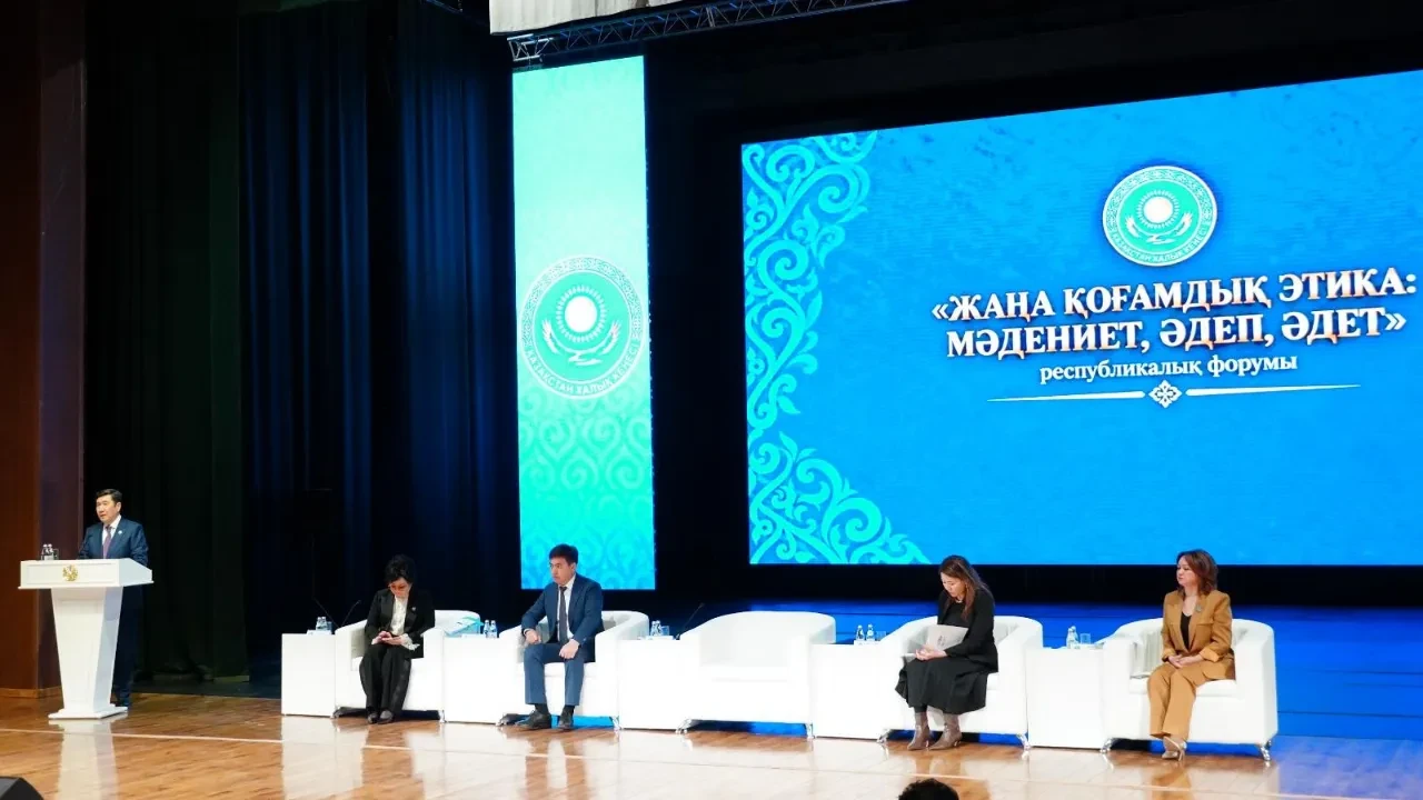Қошанов: Реформалар елді бүгін өзгертсе, құндылықтар оның елу жылдан кейін қандай болатынын айқындайды