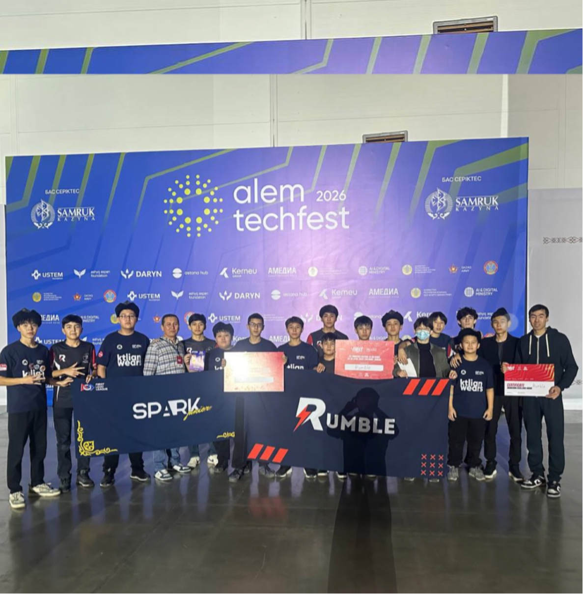 Болашақ инженерлер бәйгесі: БИЛ шәкірттері халықаралық аренада ел намысын қорғайды