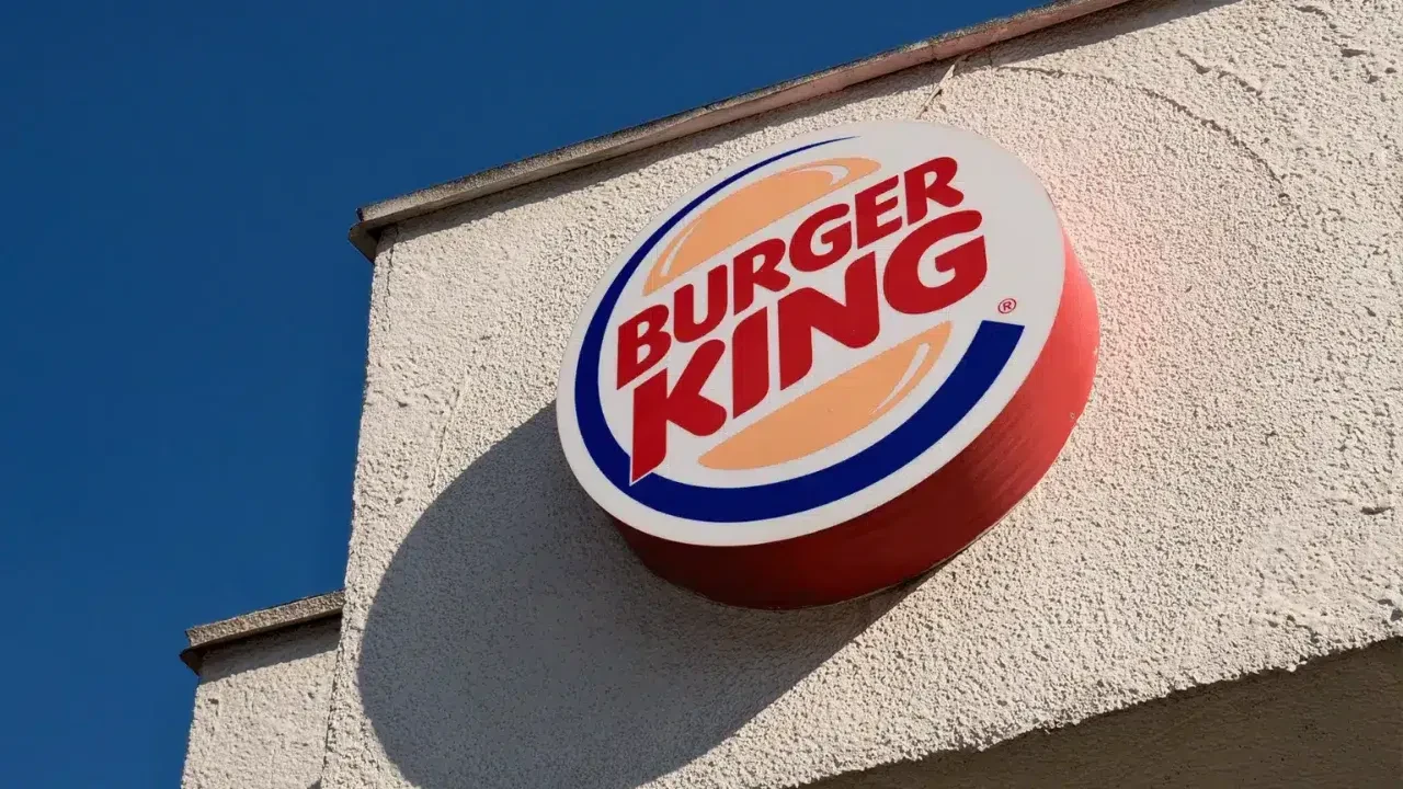 Burger King айналасындағы дау ушықты: Жаңа менеджментке қатысты жаңа айыптаулар пайда болды