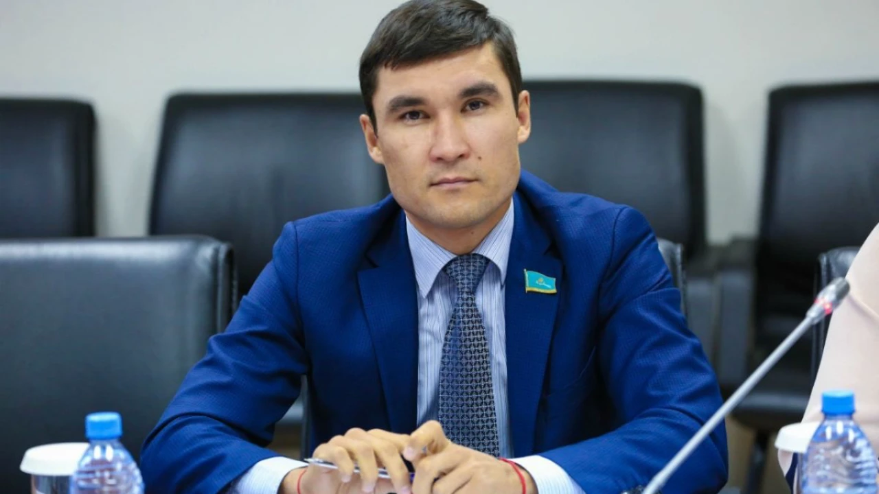 Серік Сәпиев және оның орынбасары Дәурен Есімханов қызметтерінен босатылды