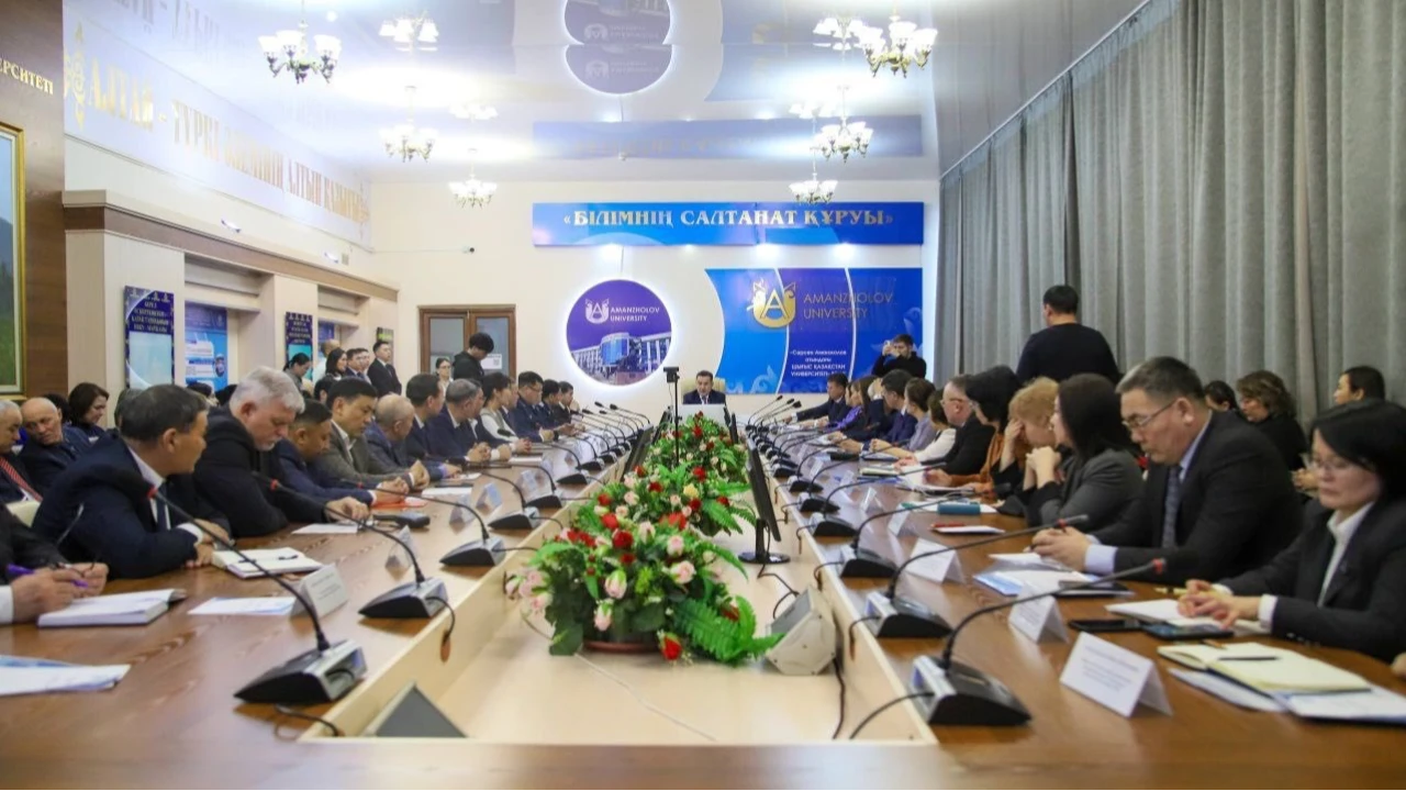 Білім, бизнес және АӨК: ШҚО-да Конституция жобасының негізгі ережелері талқыланды