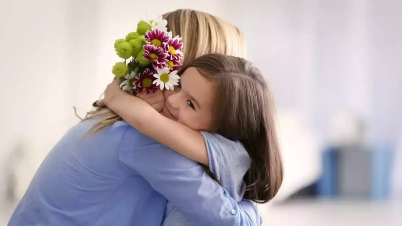 8 наурызға тарту: Ұлытауда көпбалалы аналарға 20 мың теңгеден беріледі