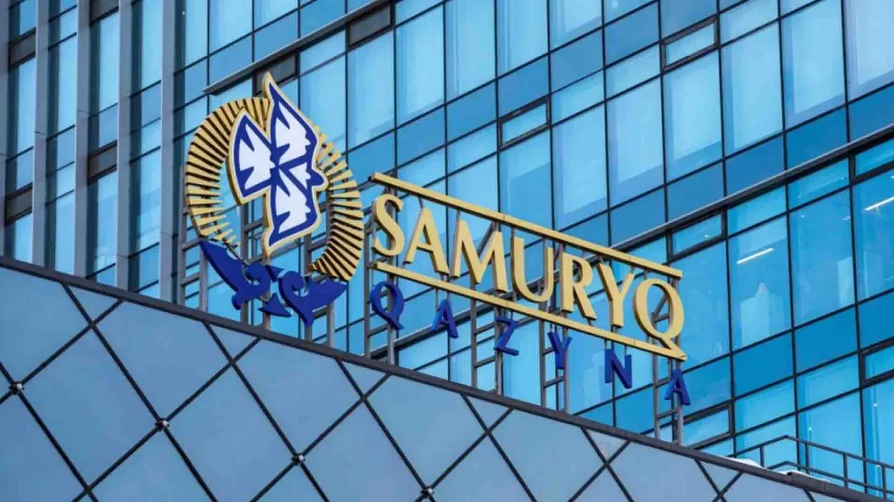 «Кофе ішіп отыратындарға орын жоқ»: «Самұрық-Қазына» Тоқаевтың сынынан кейін штатты қысқартуы мүмкін