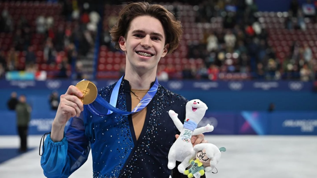 Михаил Шайдоров пен Софья Самоделкинаға пәтер берілді (ВИДЕО)