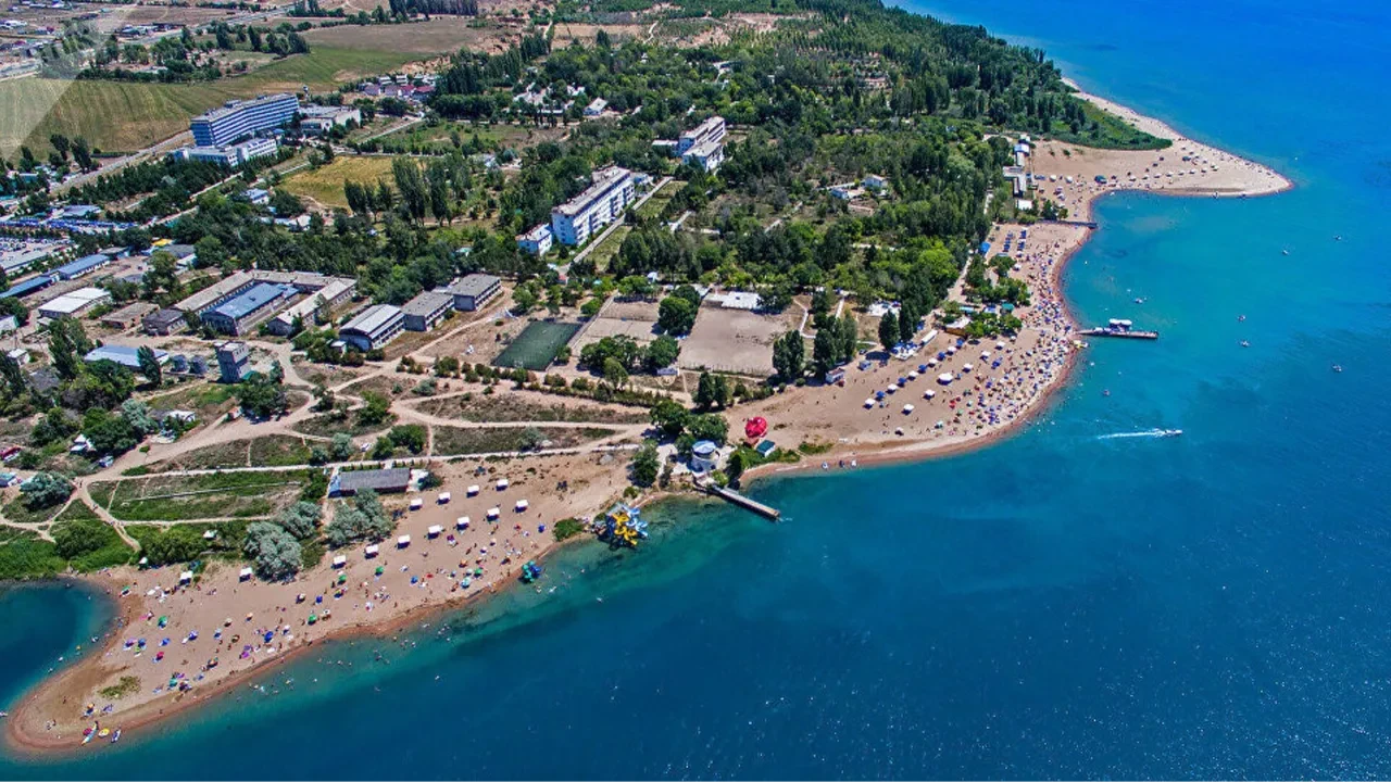 Казахстан возьмет в аренду землю Кыргызстана на 49 лет