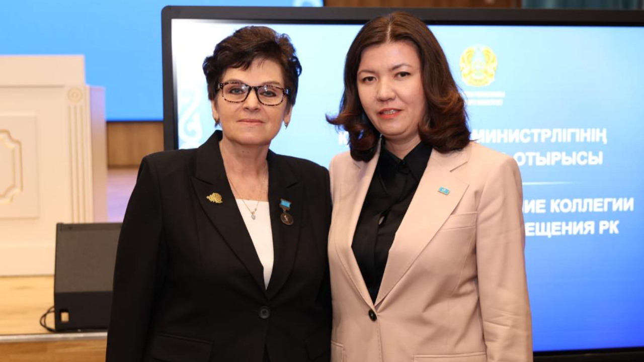 Статус учителя - престиж страны: Казахстан вошел в число мировых лидеров по условиям труда педагогов