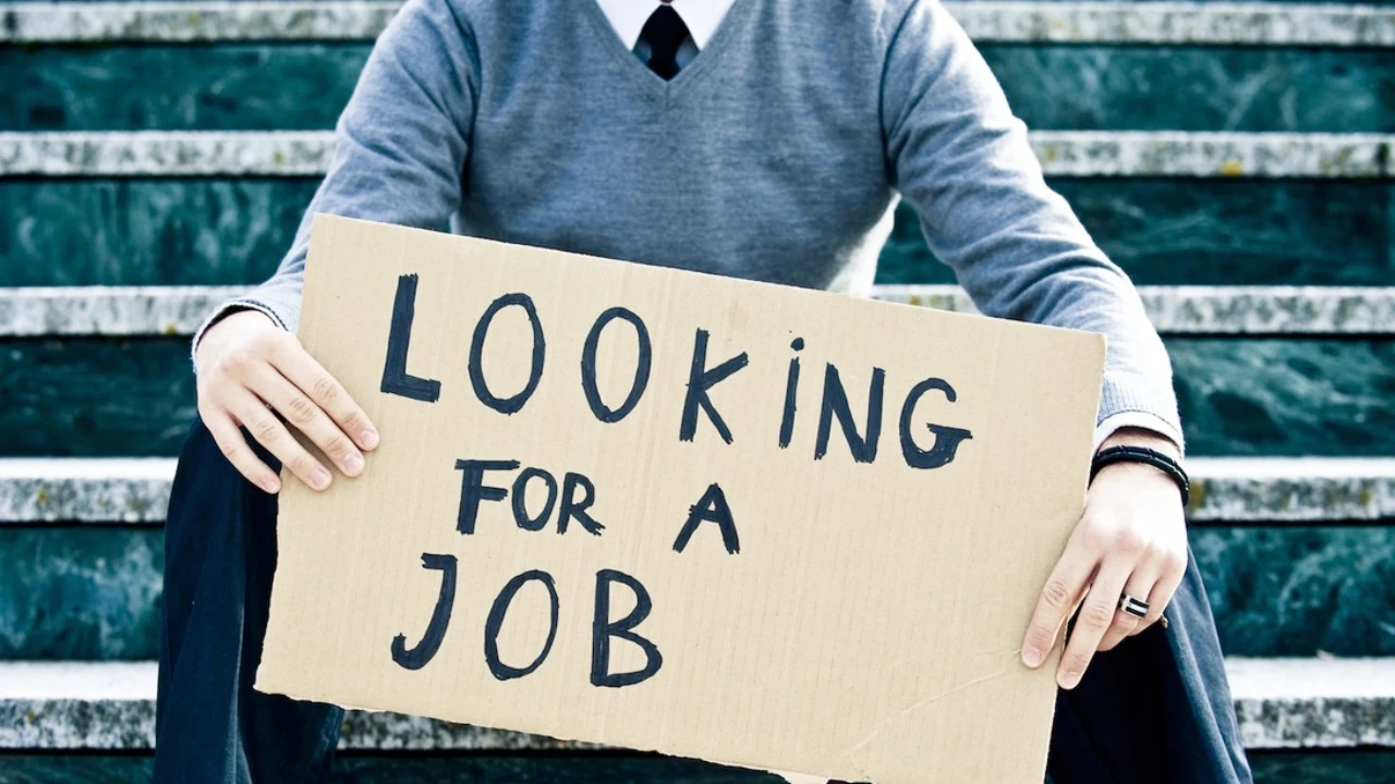 Why Over 170,000 Kazakhstanis Plan to Change Jobs in 2026