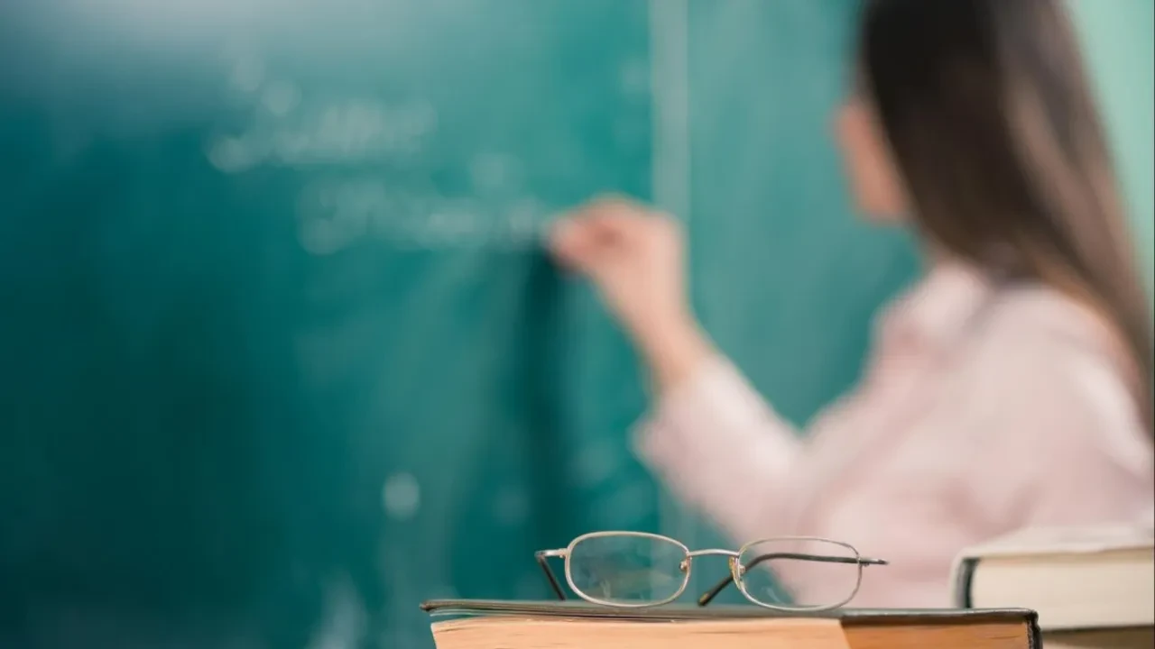 Енді мұғалімдер сабақтан тыс уақытта оқушылар үшін жауап бермейді