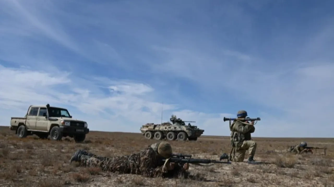Армия Казахстана вводит новые стандарты боевой подготовки
