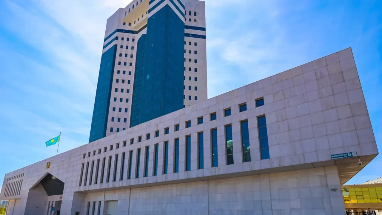 Саясат Нурбек: Казахстану нужен инновационный штаб