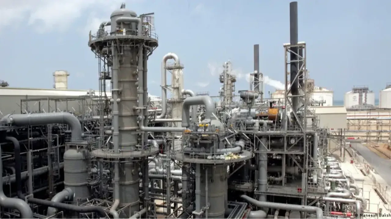 Иран атаковал крупнейший в мире газовый комплекс в Катаре