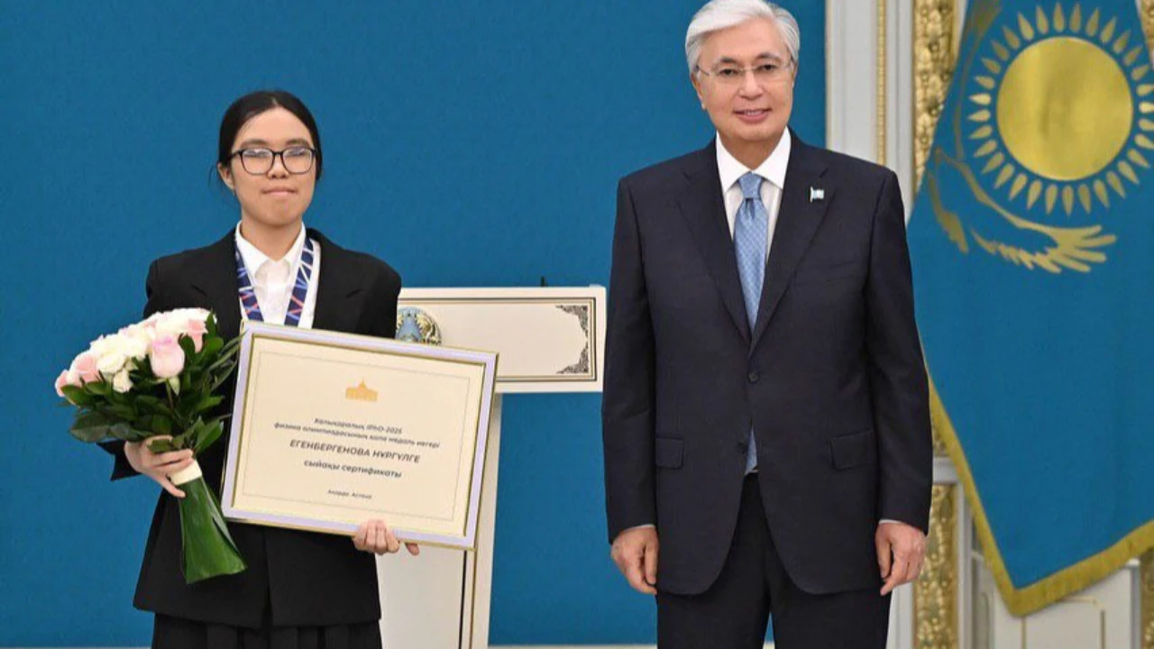 Президенттен сыйақы алған оқушы әлемдегі №1 университетке түсті