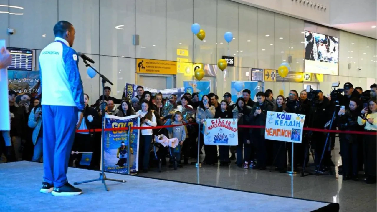 Чемпиону Паралимпиады Ерболу Хамитову подарили квартиру