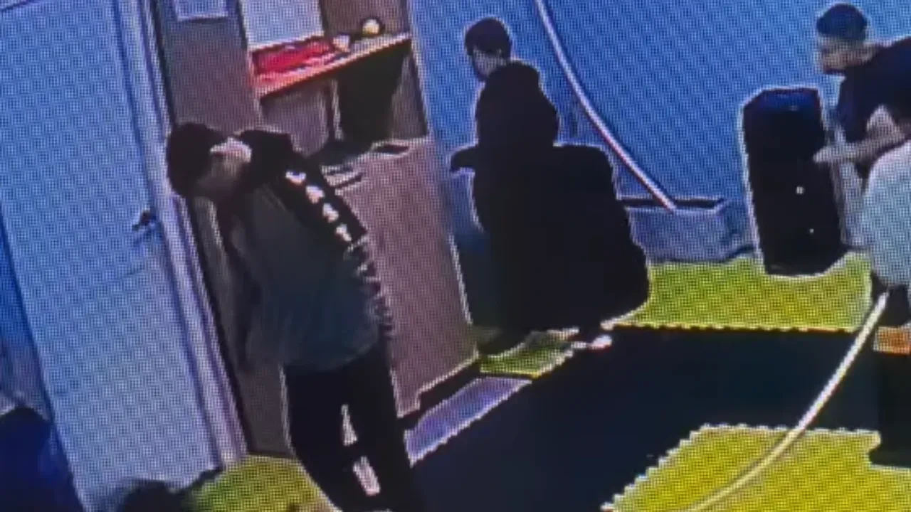 Коррекционный центр закрыли после видео с избиением особенного ребенка