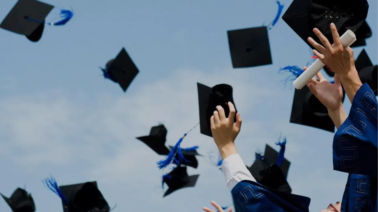 Стипендия “Болашак” впервые за 15 лет может быть пересмотрена