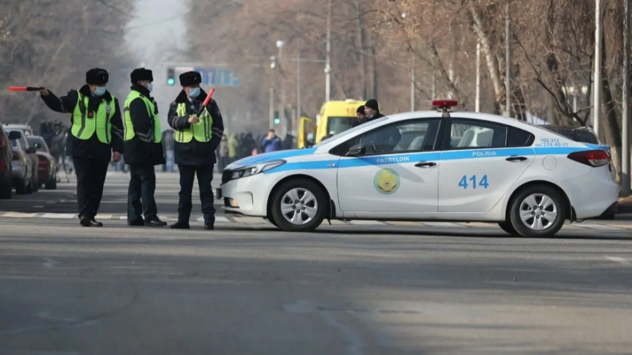 Алматыдағы қайғылы жол апаты: Полиция қызметкерлерінің қатысы бар ма?